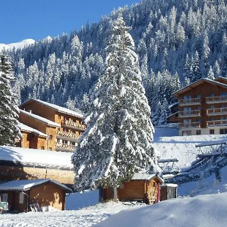 Διαμέρισμα 2 Pieces + Cabine, 6 Personnes, Bien Situe A 30m Du Telecabine - Rue Du Cheval Blanc, Modane - Fr-1-265-187 *